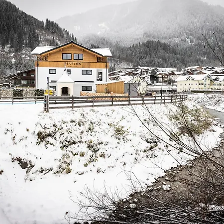 Zeitlos アパート *