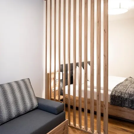 Zeitlos * 플라차우